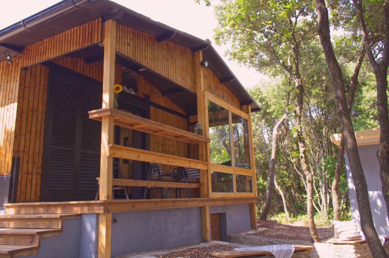 Soul Retreat Beach House Peruski Exterior photo